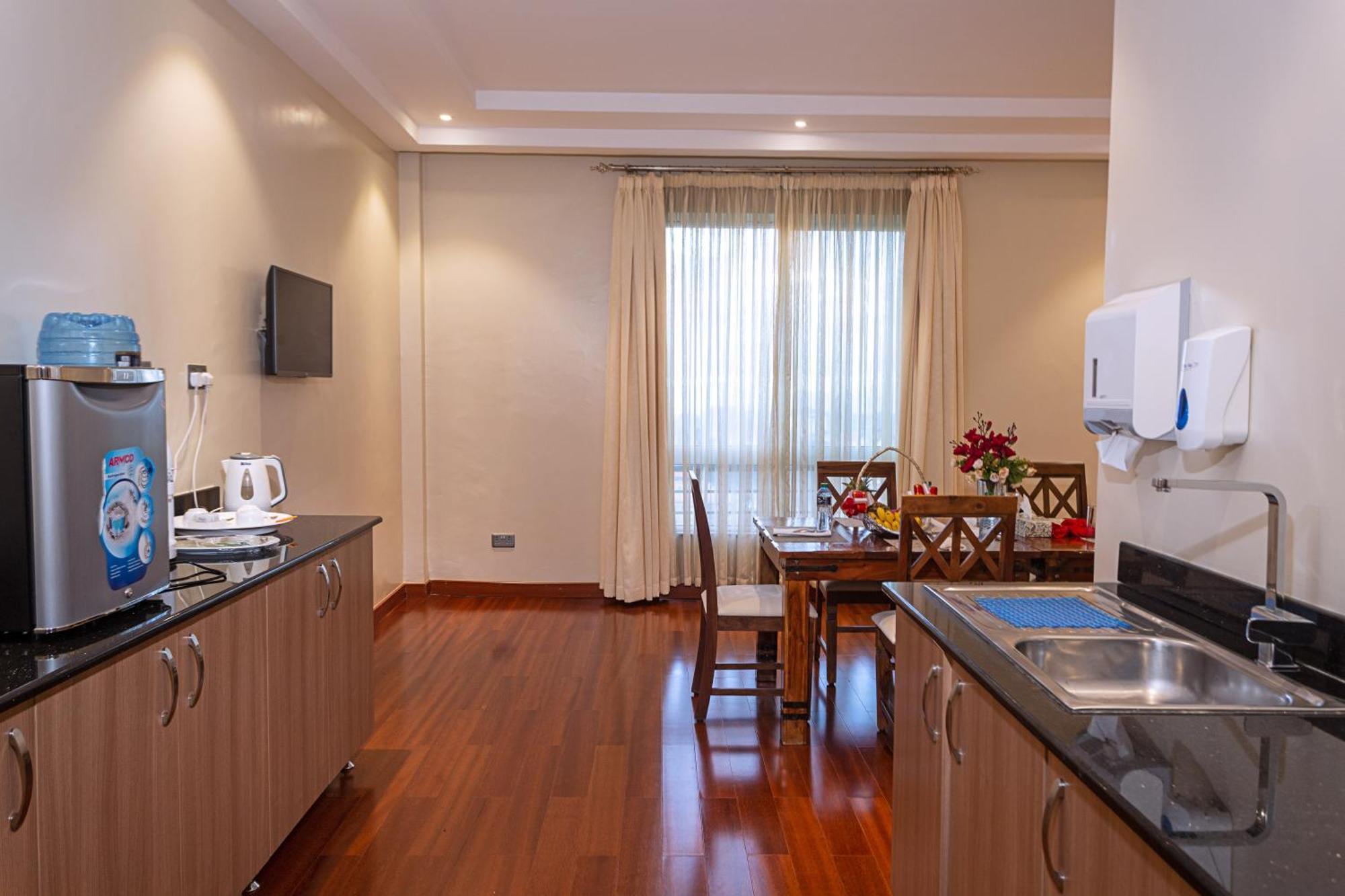 Three Steers Hotel Meru Dış mekan fotoğraf