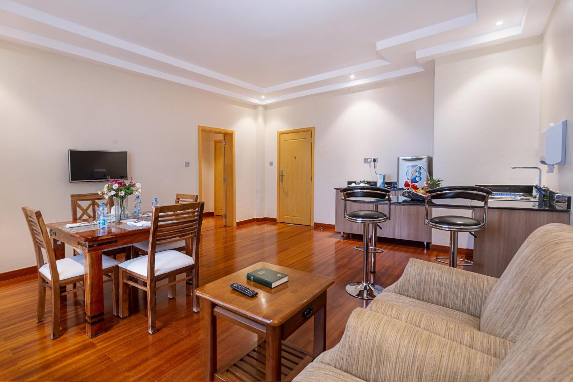 Three Steers Hotel Meru Dış mekan fotoğraf