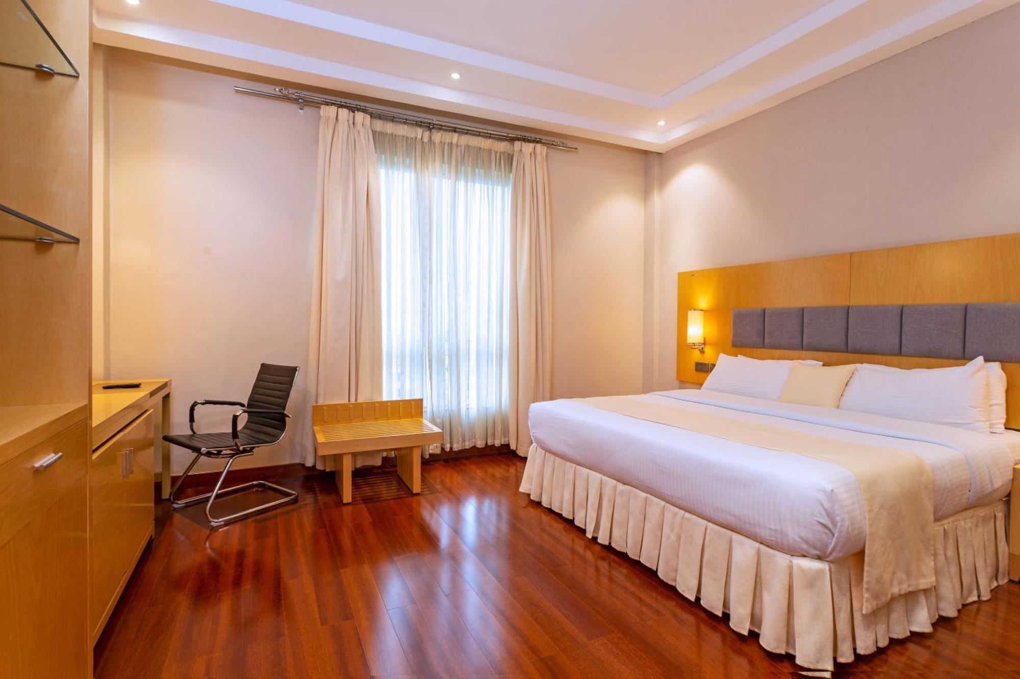 Three Steers Hotel Meru Dış mekan fotoğraf