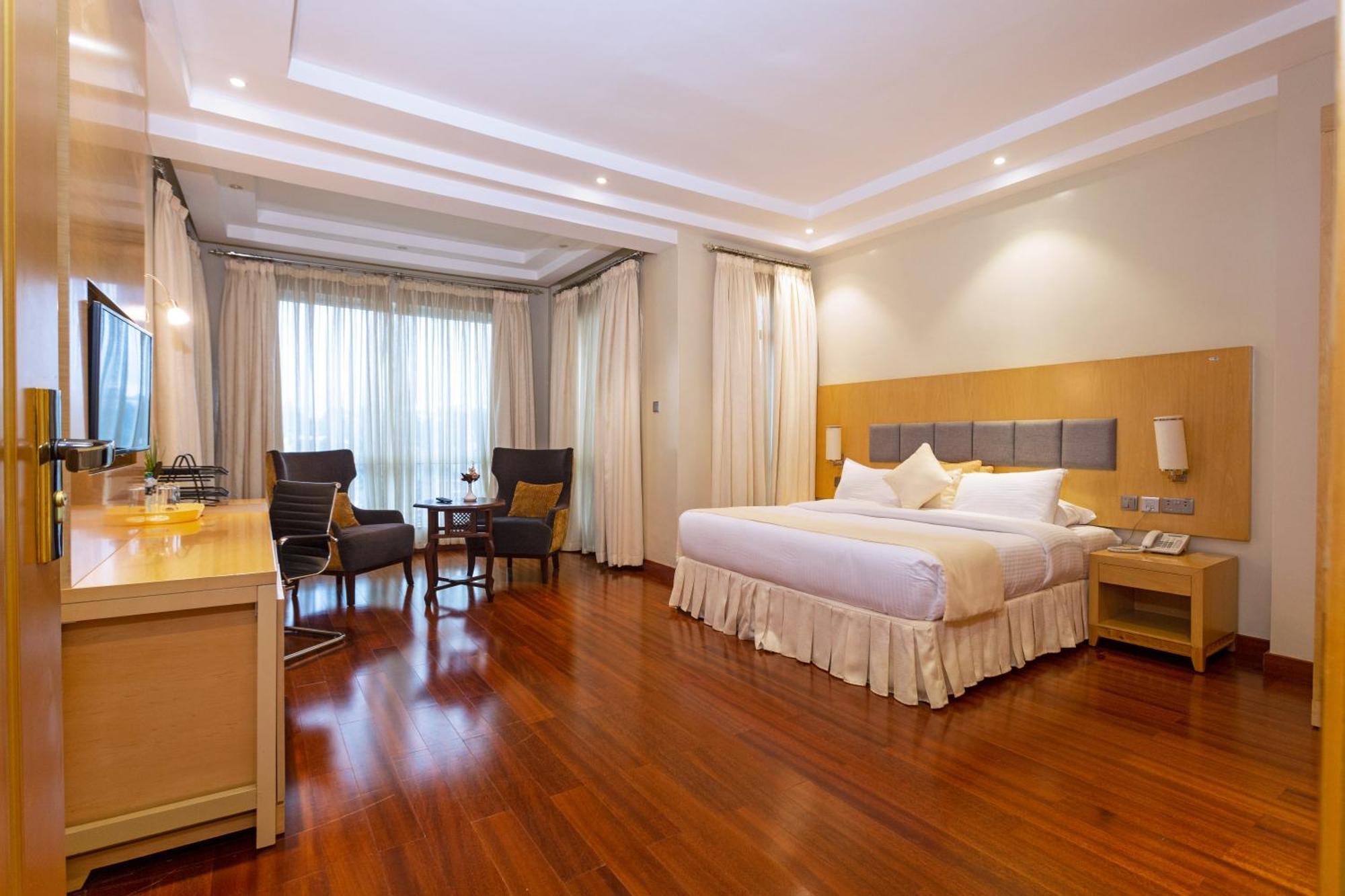 Three Steers Hotel Meru Dış mekan fotoğraf